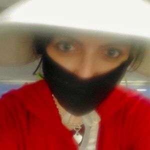 Meet your Posher, Julia